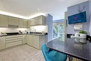 43 Rushcroft Road, photo 4