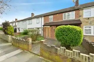 43 Sheringham Avenue, photo 2