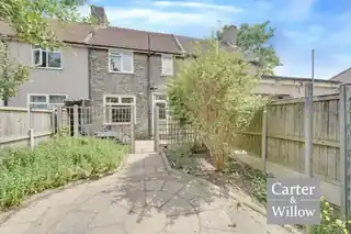 43 Talbot Road, photo 2