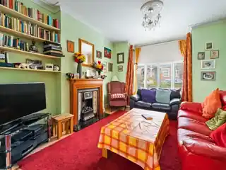 43 Woodside Avenue, photo 3