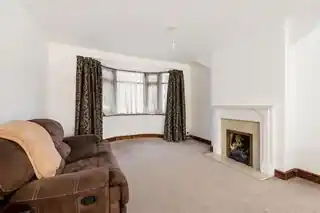 434 Larkshall Road, photo 2