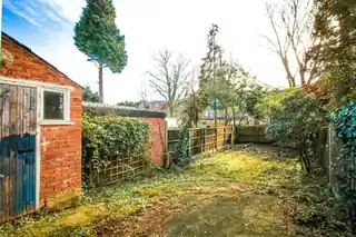 44 Babington Road, photo 2