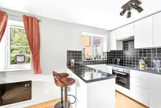 44 Beaufort Close, photo 3