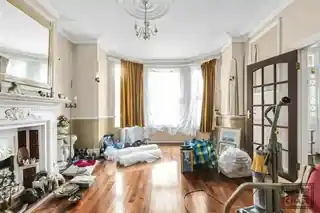 44 Belsize Avenue, photo 4