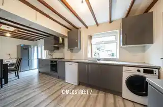 44 Broadhurst Walk, photo 4