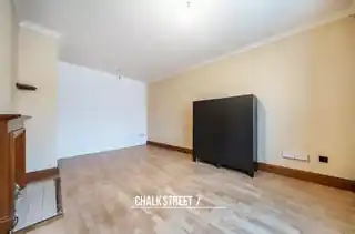 44 Broadhurst Walk, photo 3