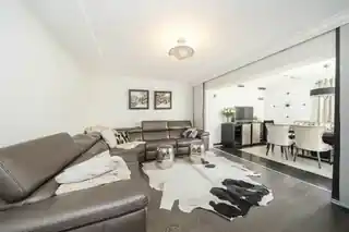 44 Canterbury Road, photo 3