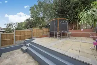 44 Cliffview Road, photo 2
