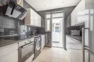 44 Cliffview Road, photo 4