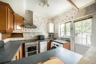 44 Dallinger Road, photo 4