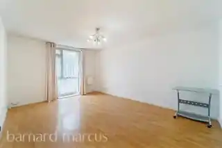 44 Eldridge Close, photo 4