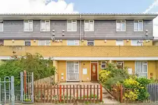 44 Eldridge Close, photo 2