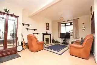 44 Heath Road, photo 2