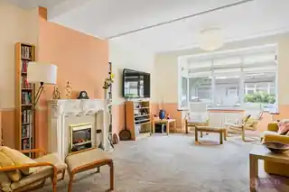 44 King Edwards Road, photo 2