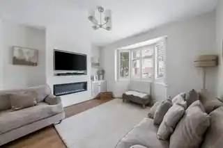 44 Montague Road, photo 2