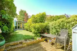 44 Plevna Road, photo 2