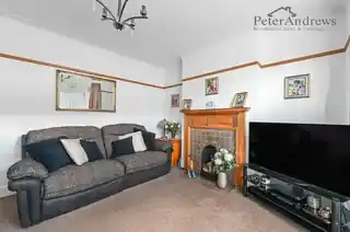 44 Rose Avenue, photo 3
