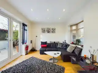 44 Roxborough Road, photo 3