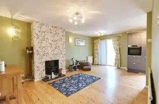 44 South Hall Drive, photo 2