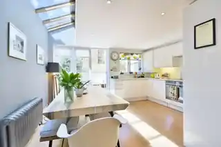 44 Station Road, photo 3