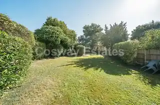44 Tretawn Gardens, photo 2