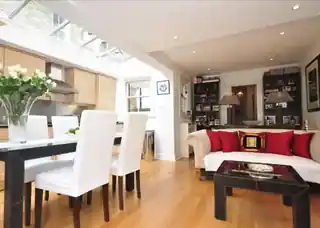 44 Uverdale Road, photo 4