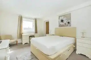 44 Valley Road, photo 2