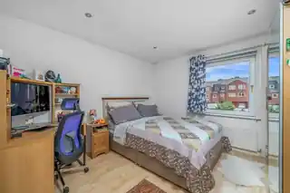 44 Whitmore Close, photo 4