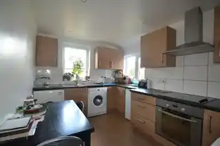44B Felday Road, photo 4