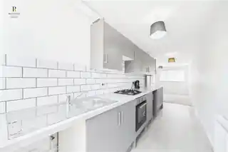 45 Apeldoorn Drive, photo 4