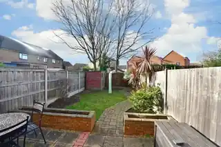 45 Byron Drive, photo 2