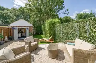 45 Carter Drive, photo 4