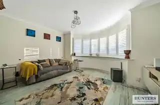 45 Charmouth Road, photo 2