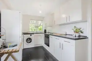 45 Ellenborough Road, photo 4