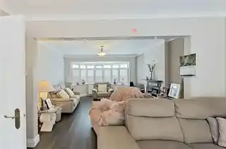 45 Gravel Hill, photo 2