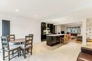 45 Marlborough Road, photo 3