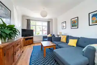 45 Milton Avenue, photo 4