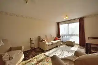 45 Mintern Close, photo 2