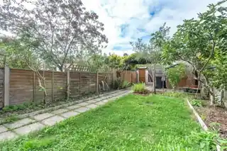 45 Ollerton Road, photo 2