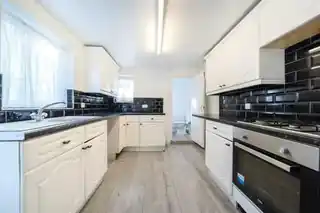 45 Peel Road, photo 2