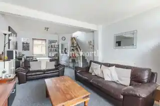 45 Sheldon Road, photo 2