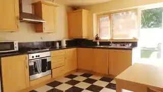 45 Strand Place, photo 3