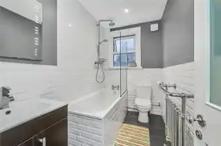 45A Emmanuel Road, photo 3