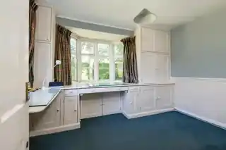 46 Addison Way, photo 4