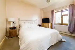 46 Barnmead Road, photo 4