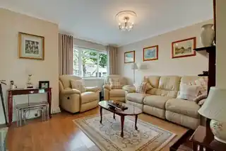 46 Berkeley Avenue, photo 2