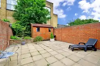 46 Berne Road, photo 2