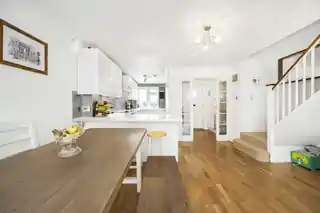 46 Cottage Field Close, photo 3