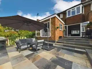 46 Derwent Drive, photo 2
