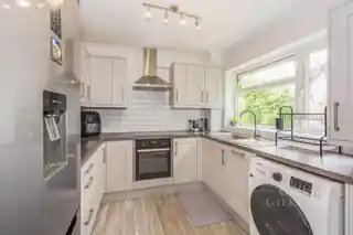 46 Fairfield Road, photo 3